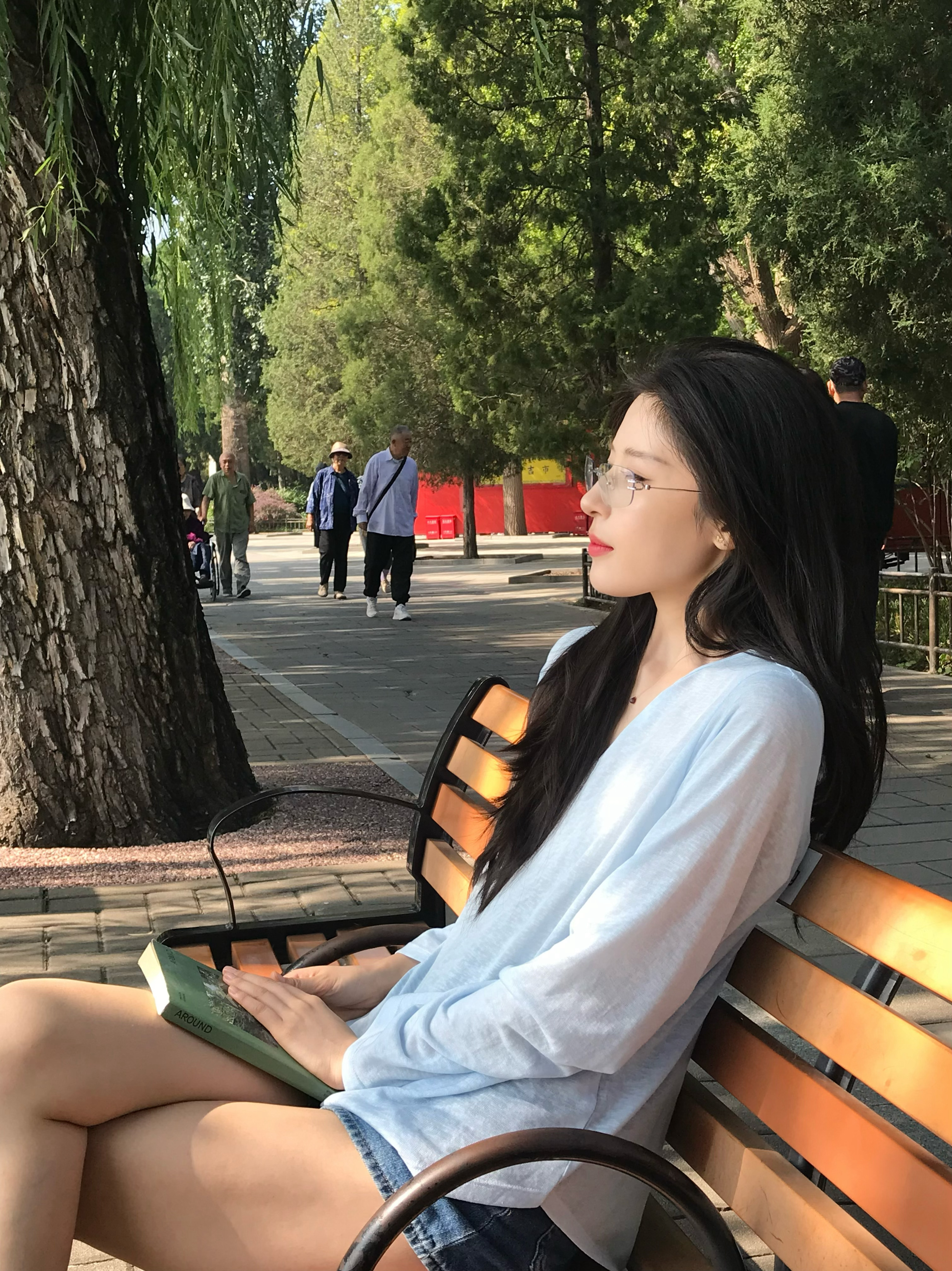 十月人设：表面温柔但绝不好惹[献鱼]于雯[超话]于你一起 ​​​