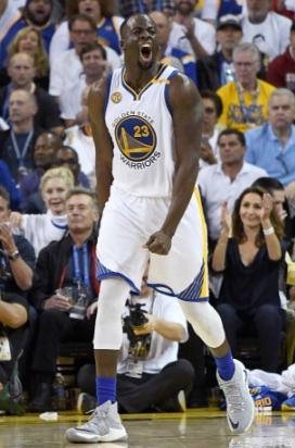 追梦格林这次暗戳戳地开火了！NBA附加赛那天，勇士以96比111输给了太阳，当场