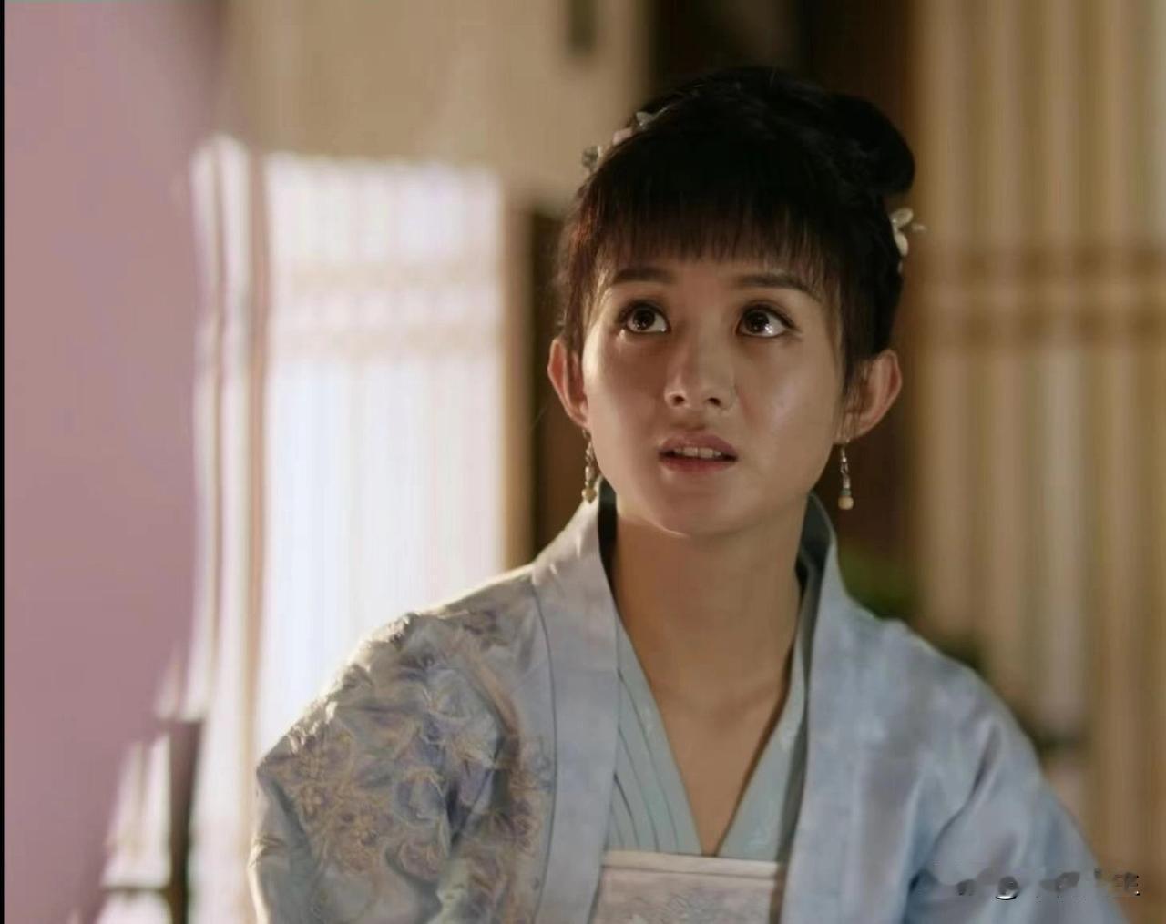 《知否》里令我印象比较深的，是原著里顾廷烨和明兰的一段对话。因为华兰夫君愚孝，顾