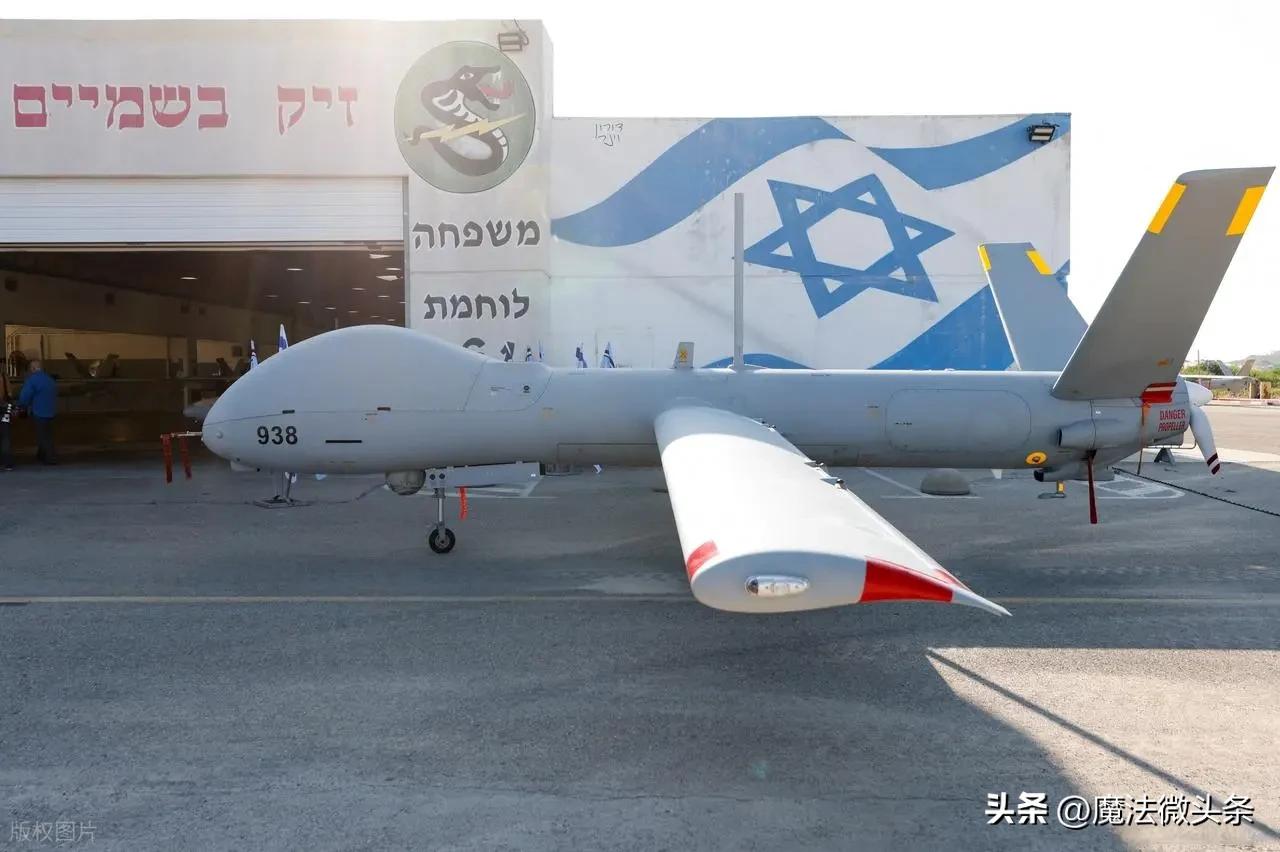 2000架无人机撞向以色列这事儿太炸裂了！虽说90%被击落，但西方防空神话算是碎