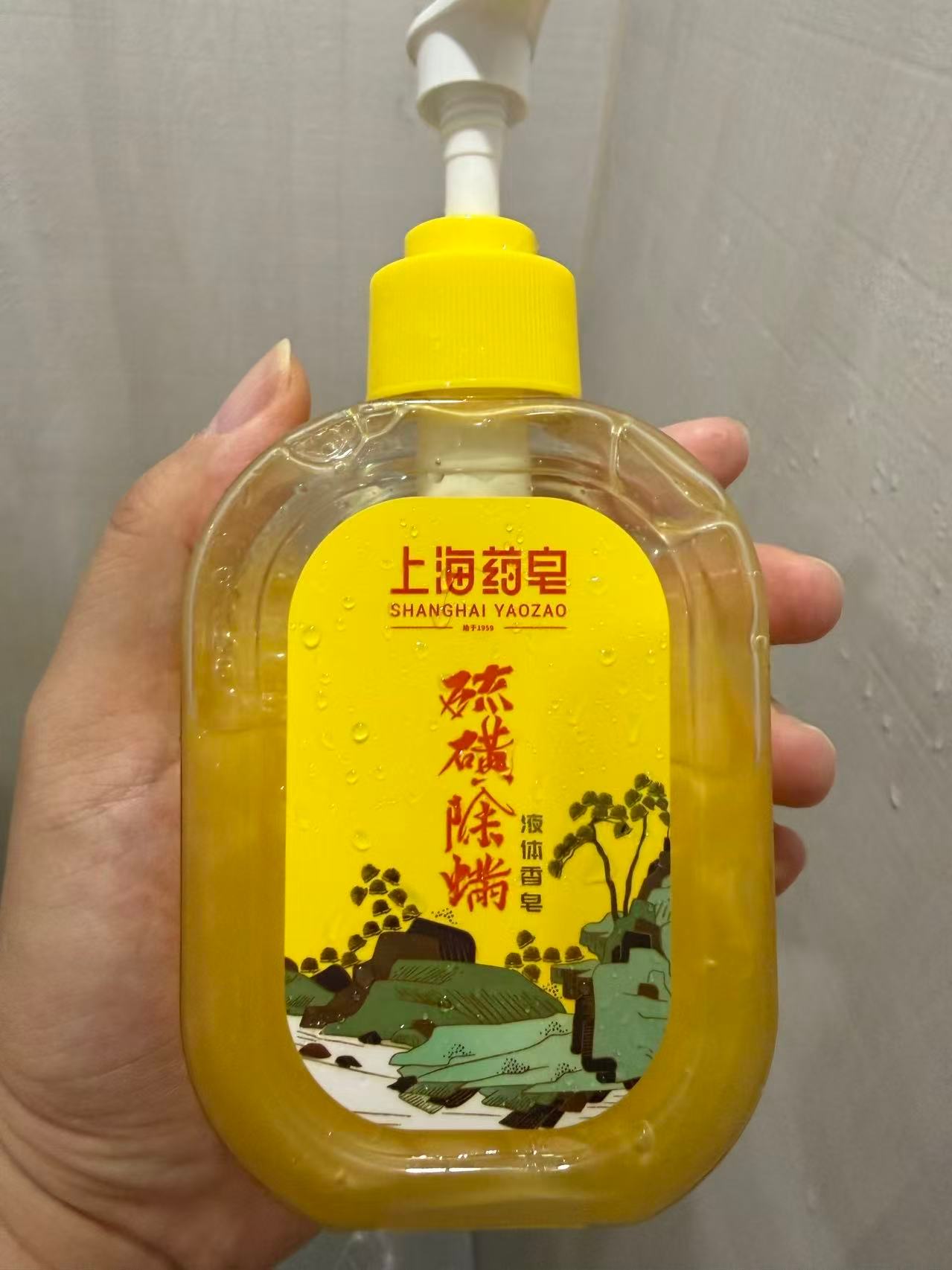 消费者不要幻想自己不被忽悠市场上能给你选的就只有「大忽悠」和「小忽悠」比如这个【