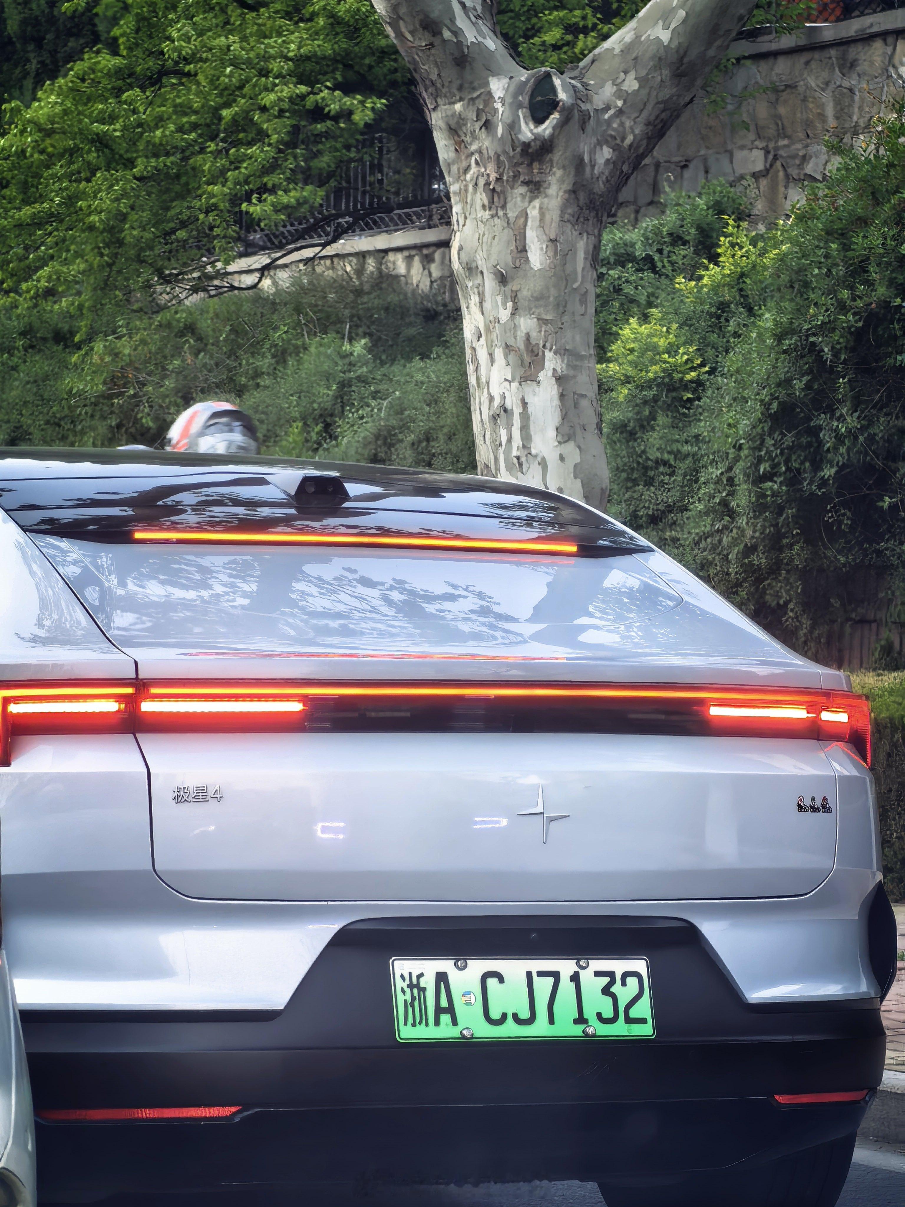 这台车大家认识吗？ 