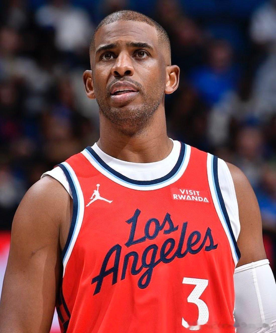 ESPN：保罗建议在球队领袖之间召开一次会议，并在休息日进行更多的训练。卢告诉保