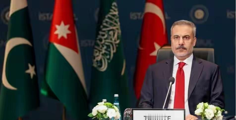 急报！伊斯坦布尔会场刚刚聚拢各方目光，加沙局面进入硬碰硬的新节点！
 
据最新报