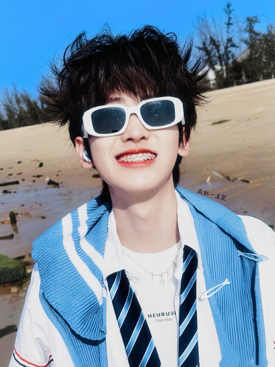 恭喜左奇函娃娃今天开售5分钟销量破10000，12分钟销售额100w👏左奇函李