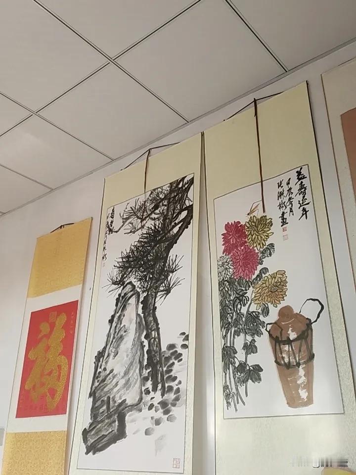 罪恶的根源众说纷纭，有人觉得是人性中保留的动物性。人从动物进化而来，很多犯罪和违