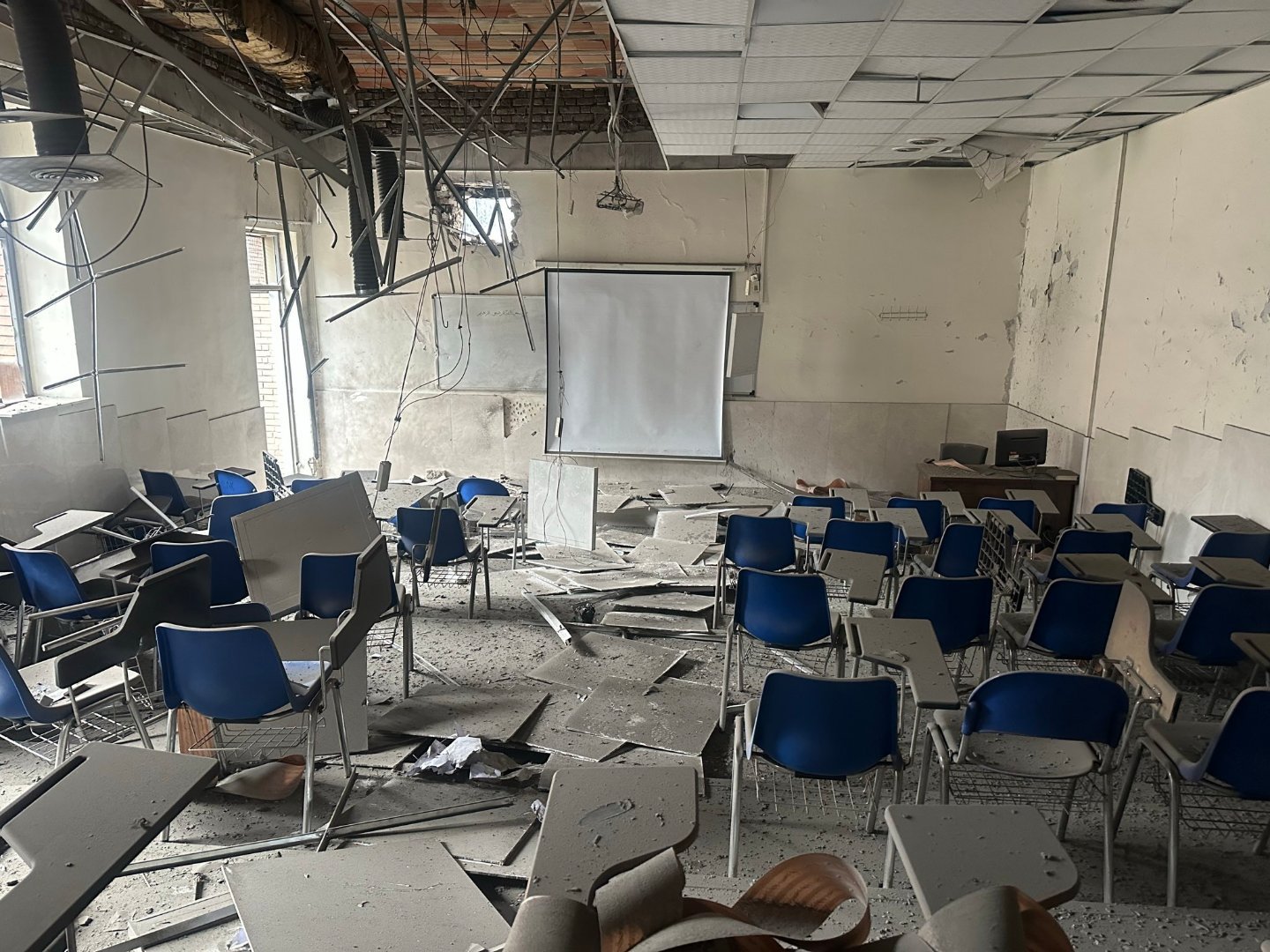 伊朗科技大学遭到美以空袭 美国前耶鲁大学教授、伊朗法学家赫利耶·杜塔吉走访遭袭之