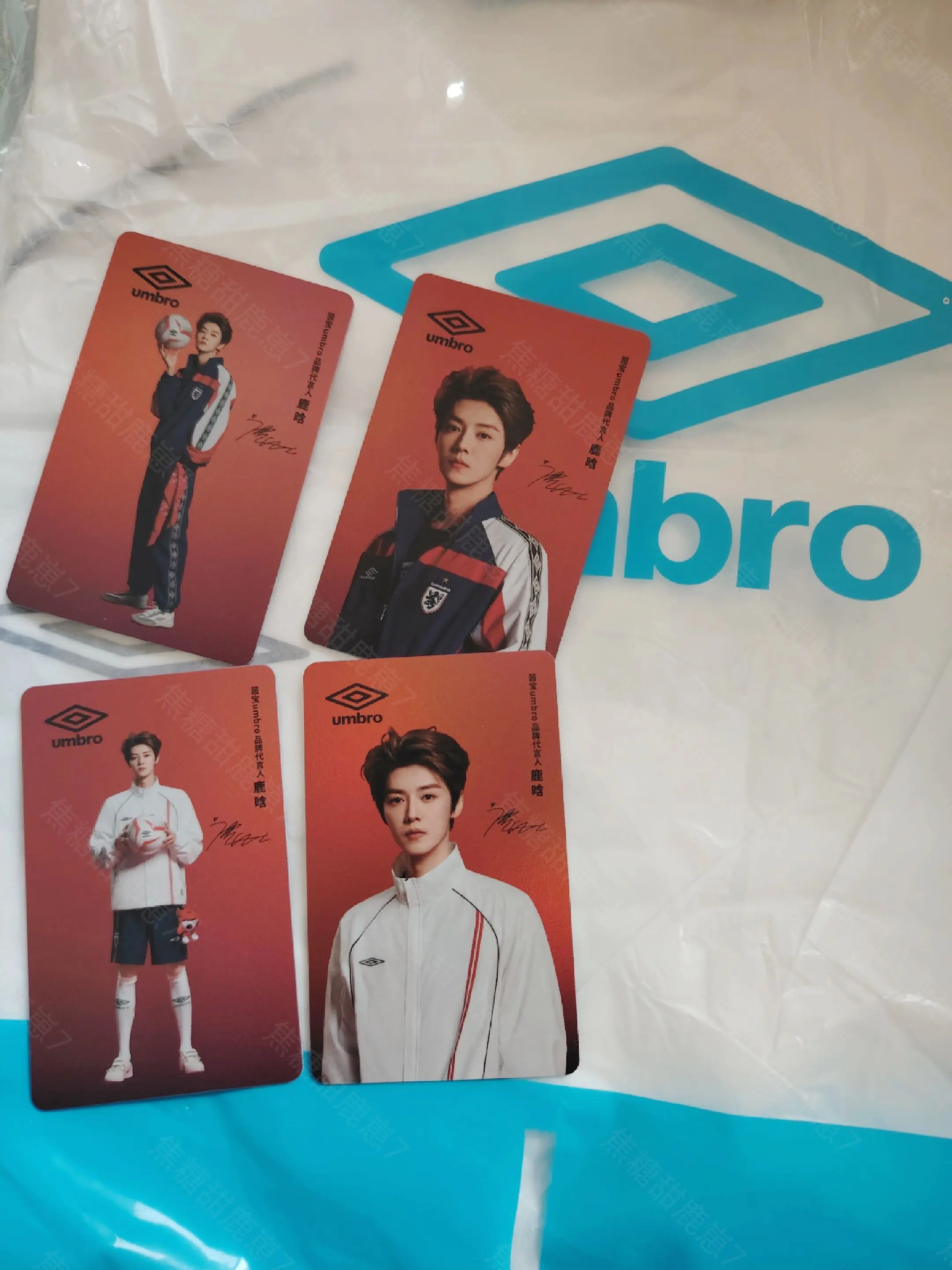 小卡真的好厚！！好帅😍 这双鞋子实物更好看了 比我想象的要穿着舒服 ...