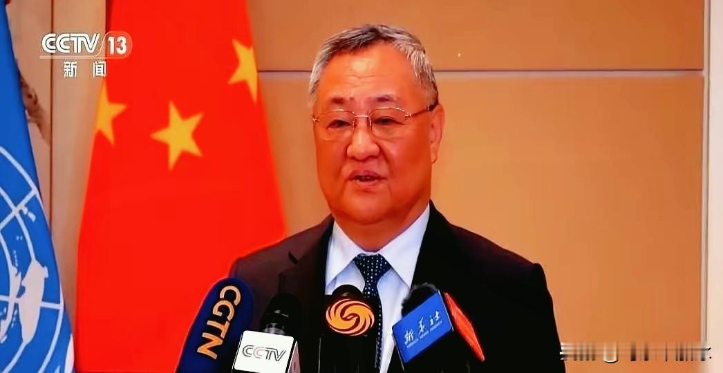 一边挥霍着近9000亿美金养“打手”，一边却连几十亿的会费都要赖。
这吃相，属实