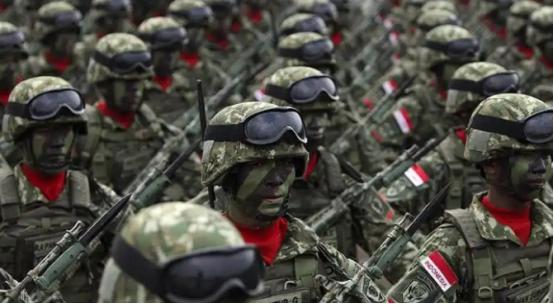 野心比日本还大？全球第四人口大国，现役48万大军，突然开始发力。在亚洲这里，很多