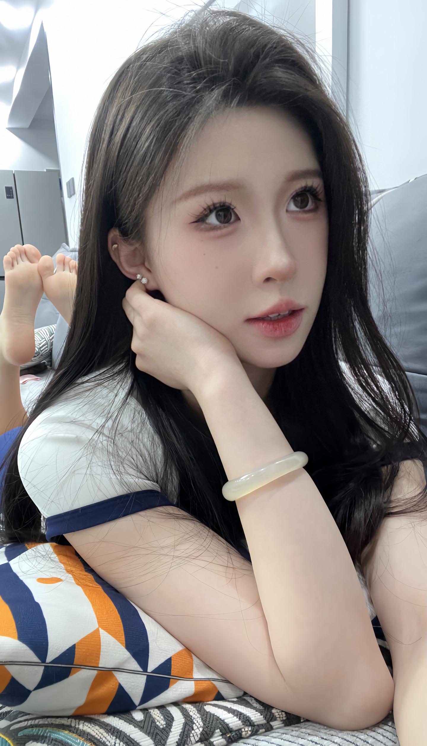 万事由心起  心宽没烦恼