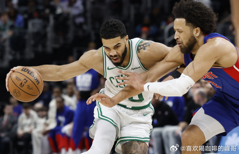 近日，追梦格林在自己的播客《追梦格林秀》中谈到了坎宁安的受伤。他说：“凯德·坎宁