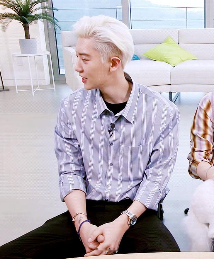 朴灿烈 190713 我的小电视伟大的银发侧剃，期待返场🥺✋🏻 朴灿烈唯一官