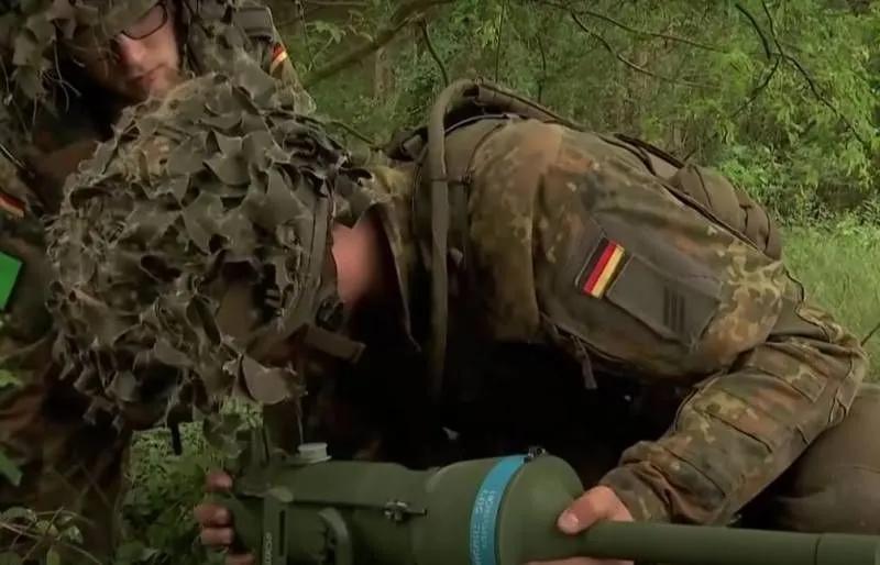 军事专家宣布在库皮扬斯克方向出现了德国雇佣兵 在库皮扬斯克方向作战的乌克兰部队不