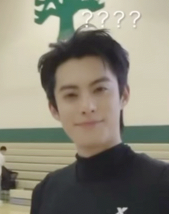 好困，已经上了一个多小时的班了 ​​​