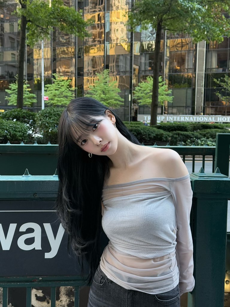 251104 aespa Karina柳智敏 🌸🌿 ​​​