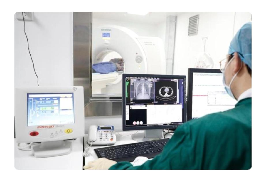 中国在高端医疗设备领域突破封锁的方式，那叫一个干净利落，还实现了对欧美的反向垄断