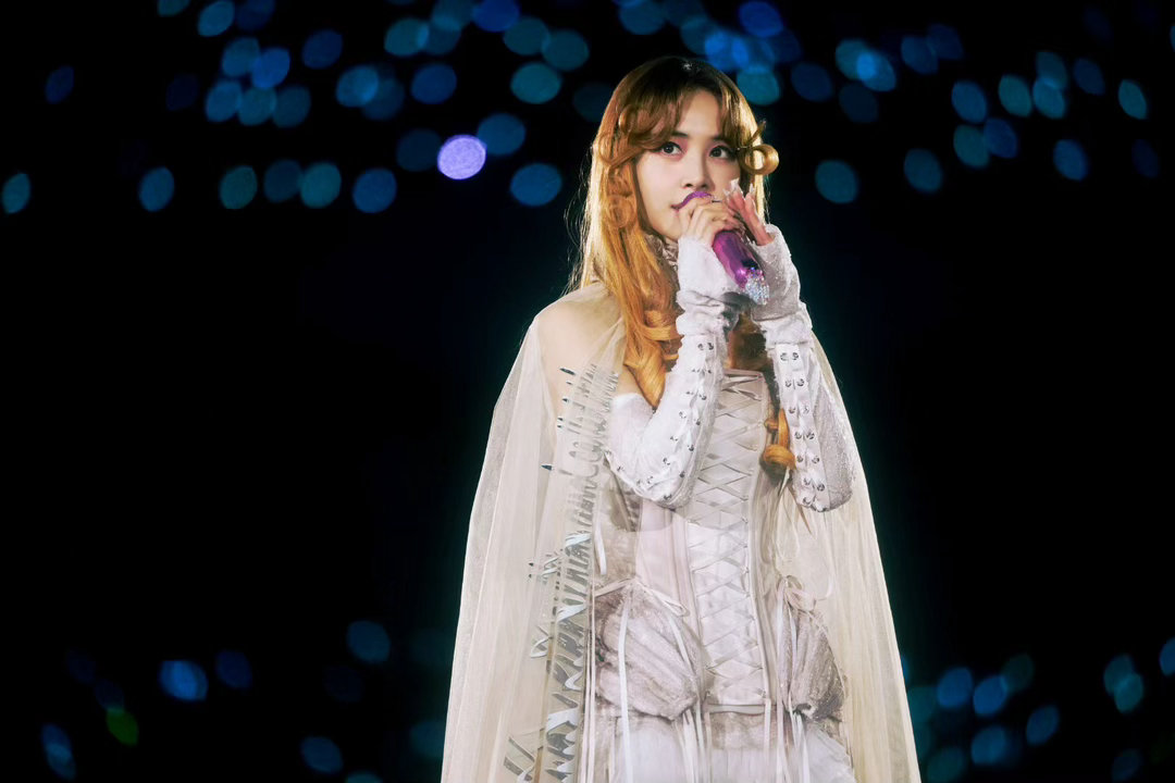 蔡依林倒带四万人大合唱 长沙这场大合唱太戳了！四万人的歌声裹着青春的回忆，谁的年