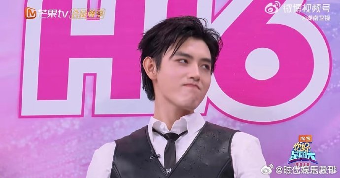 陈飞宇一开口梦回李峋你好星期六熟悉的语调响起，瞬间穿越回《点燃我，温暖你》，陈飞
