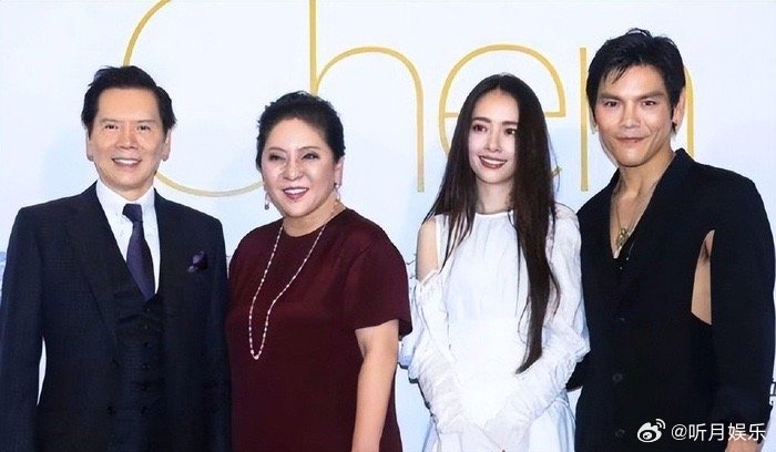 向太谈郭碧婷缺点 主持人问缺点，愣了一下才挤出"心软"俩字，估计心里也清楚这答案