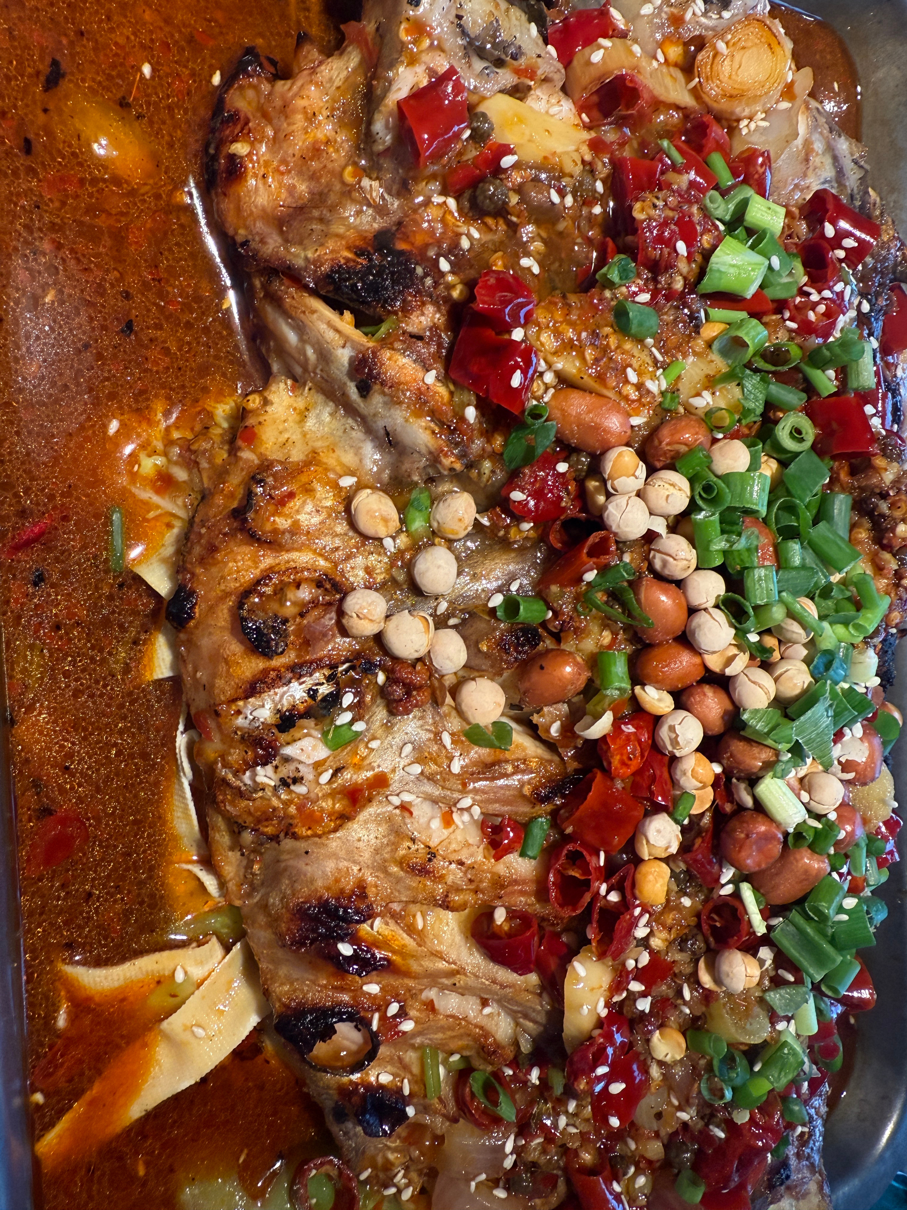 吃顿烤鱼结束假期吧🥢 ​​​