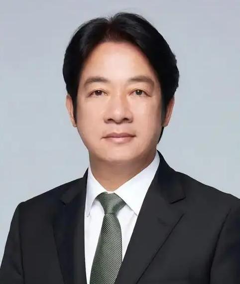 “台独”分子赖清德发表声明

8月4日，赖清德接见日本自民党青年局海外研修团时，