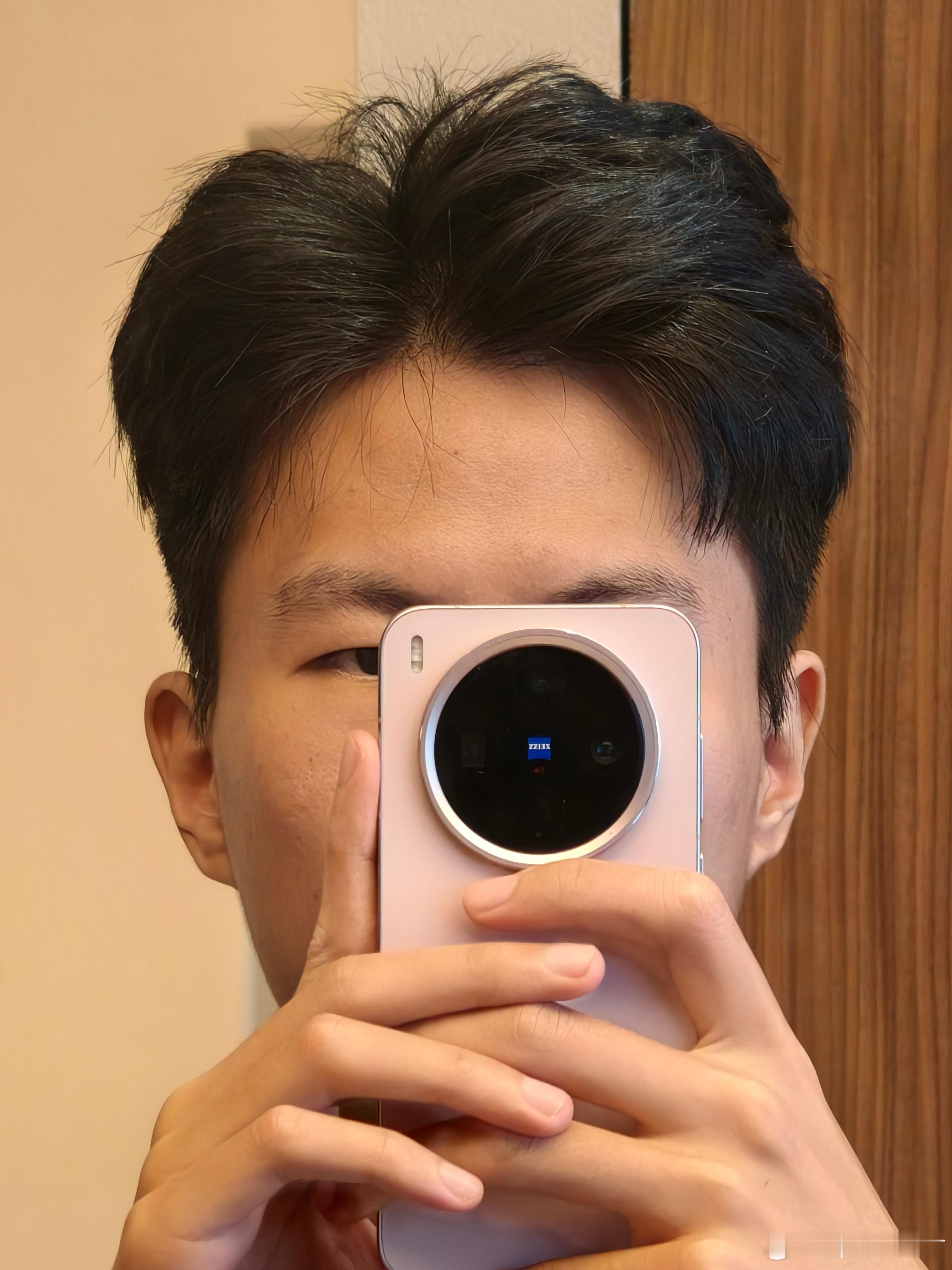 剪个头  ​​​