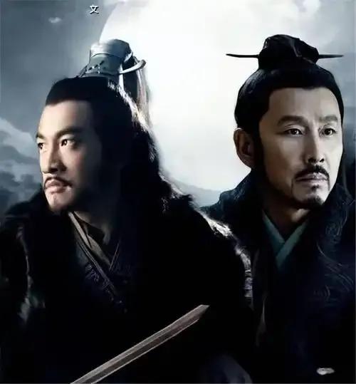 项羽的失败更多是外交的失败，刘邦的胜利更多是外交的胜利。
从军事上看，项羽的军事