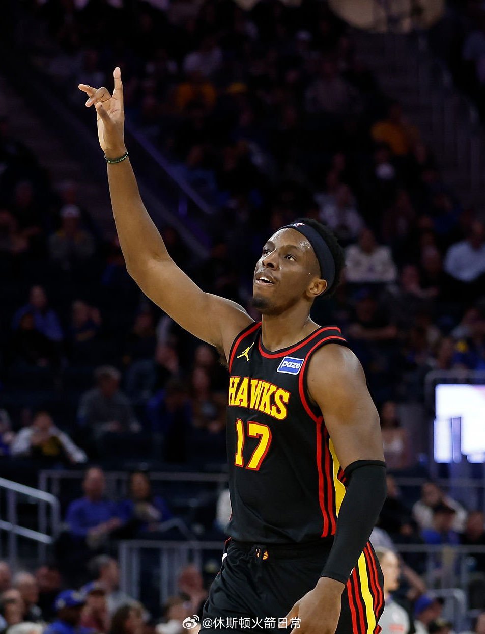 据Jake Fischer报道，步行者队对奥涅卡·奥孔武、伊夫·米西、伊维察·祖