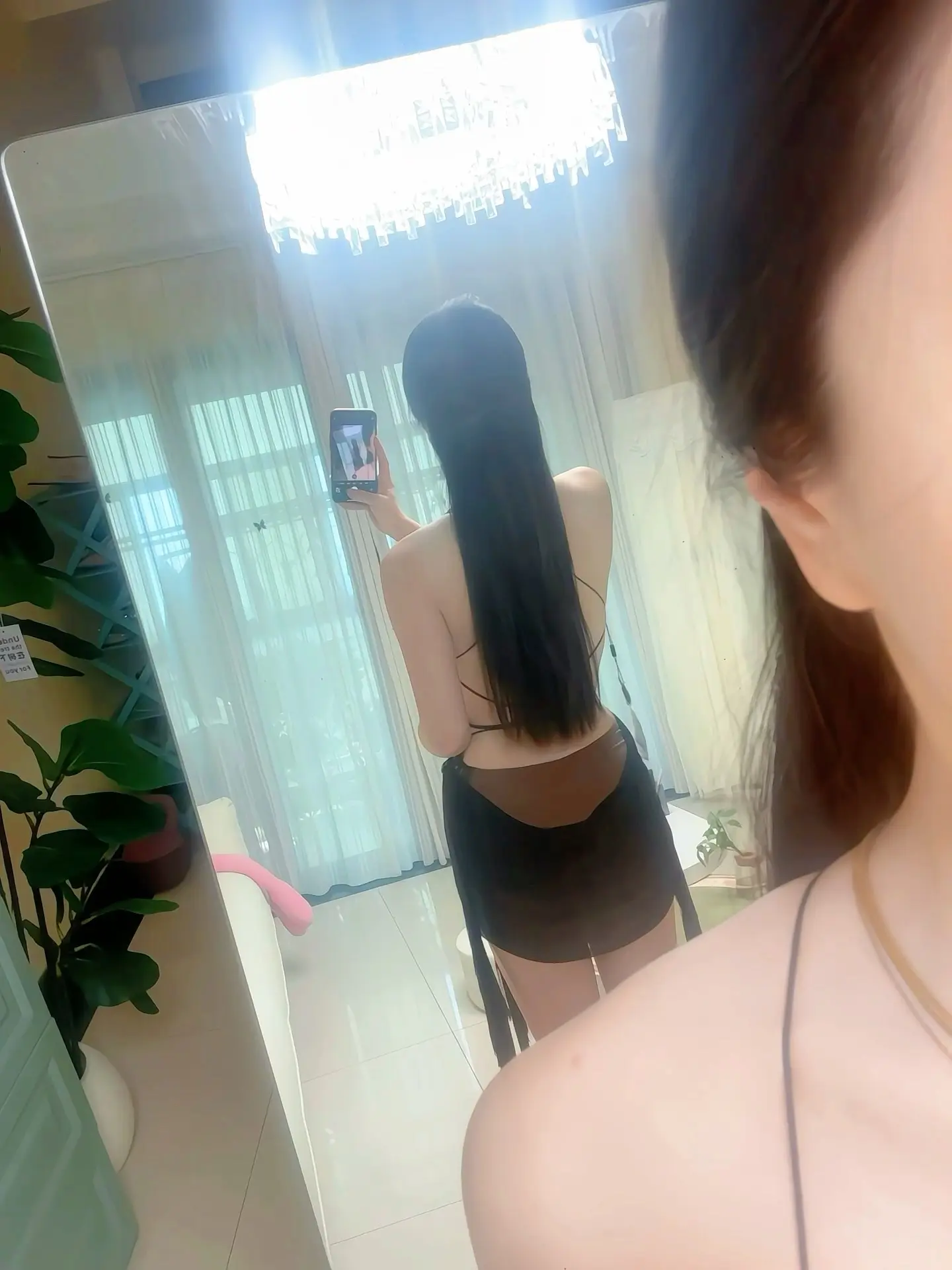 享受一个人独处的时间，不迁就，不迎合，也不需要任何人的陪伴，圈子很小 ...