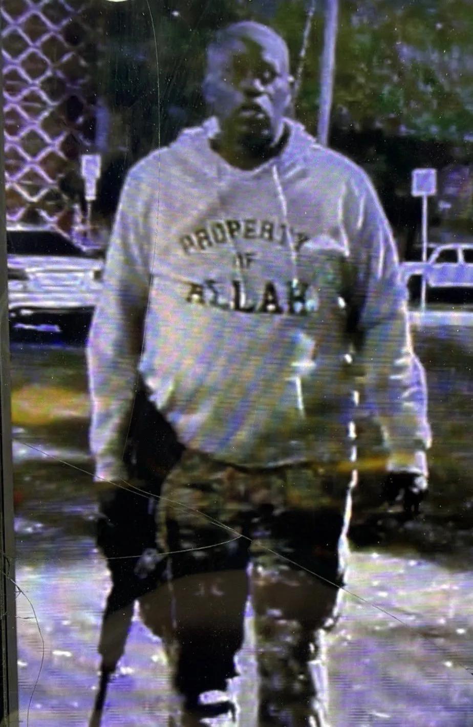 🚨突发：塞内加尔伊斯兰恐怖分子在德克萨斯州奥斯汀发动大规模枪击事件后，众议员奇