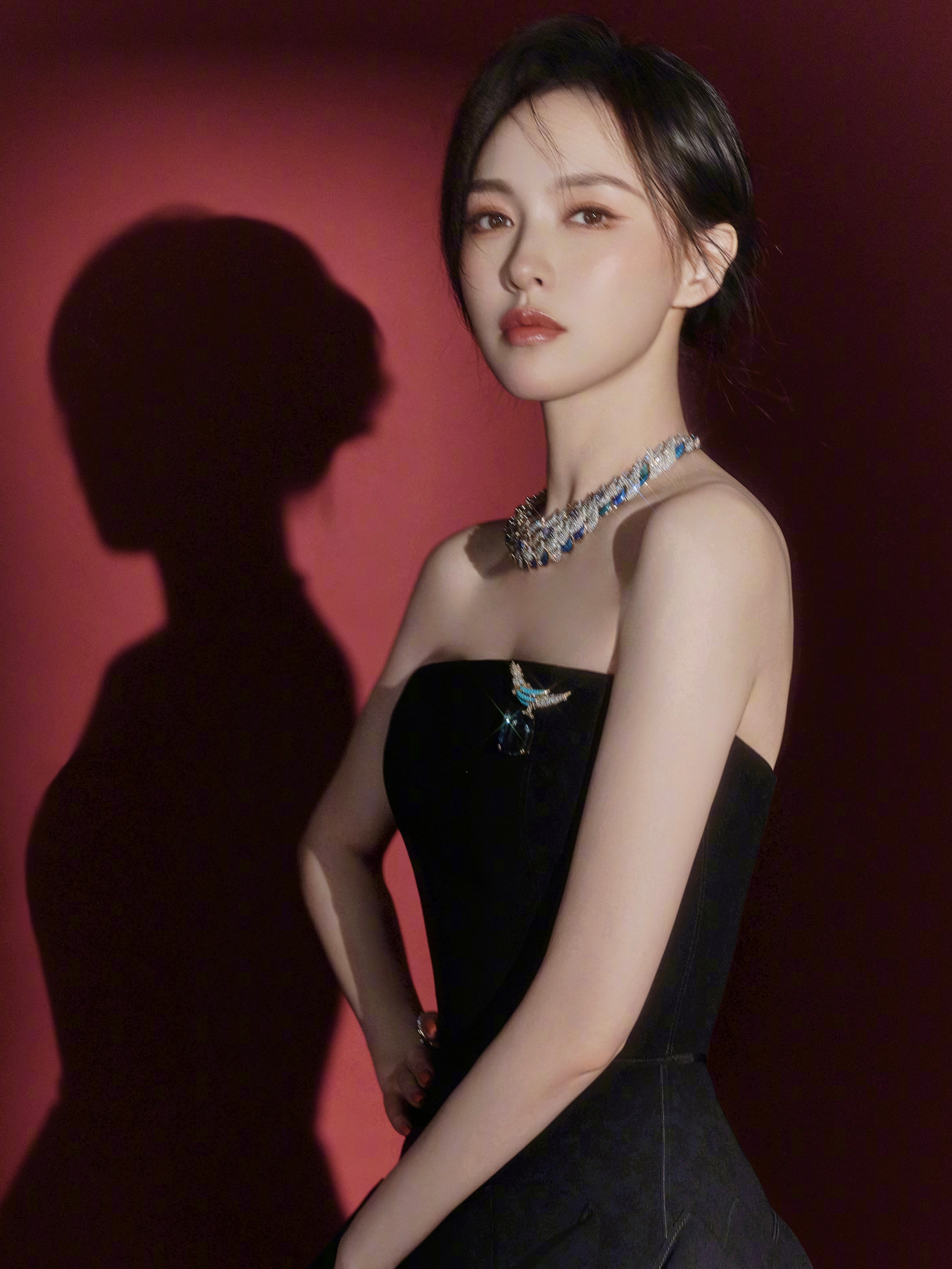 这张的权威我后知后觉好有神性美！！！谁懂！唐嫣唐嫣陈岩tiffany