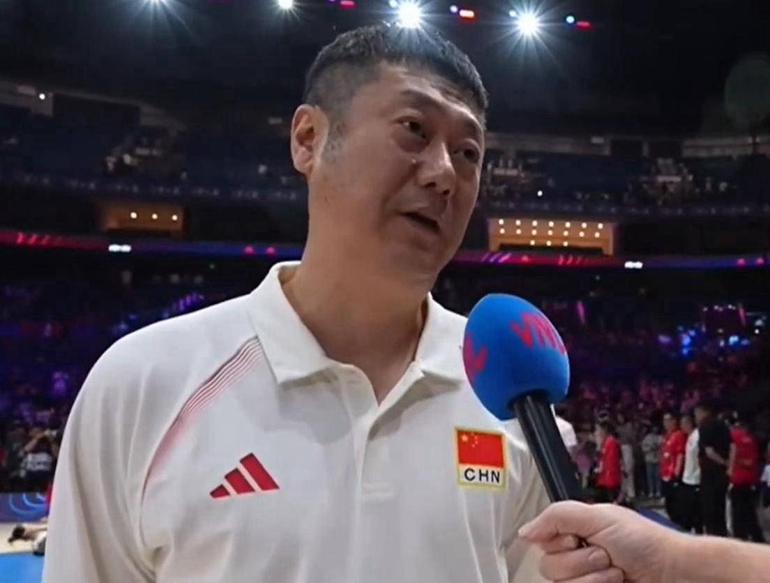 赵勇称中国女排最大改变在心态女排3:0完胜塞尔维亚，赵勇直言最大进步是心态——从