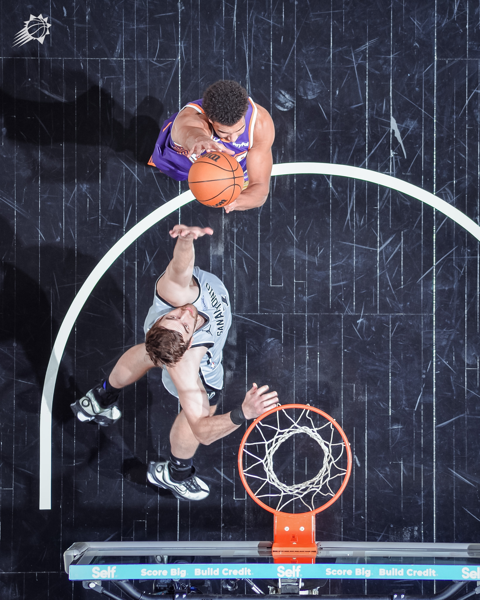 Oso 勾手面对文班打进‼️ 还是10分领先菲尼克斯太阳 ｜旭日东升