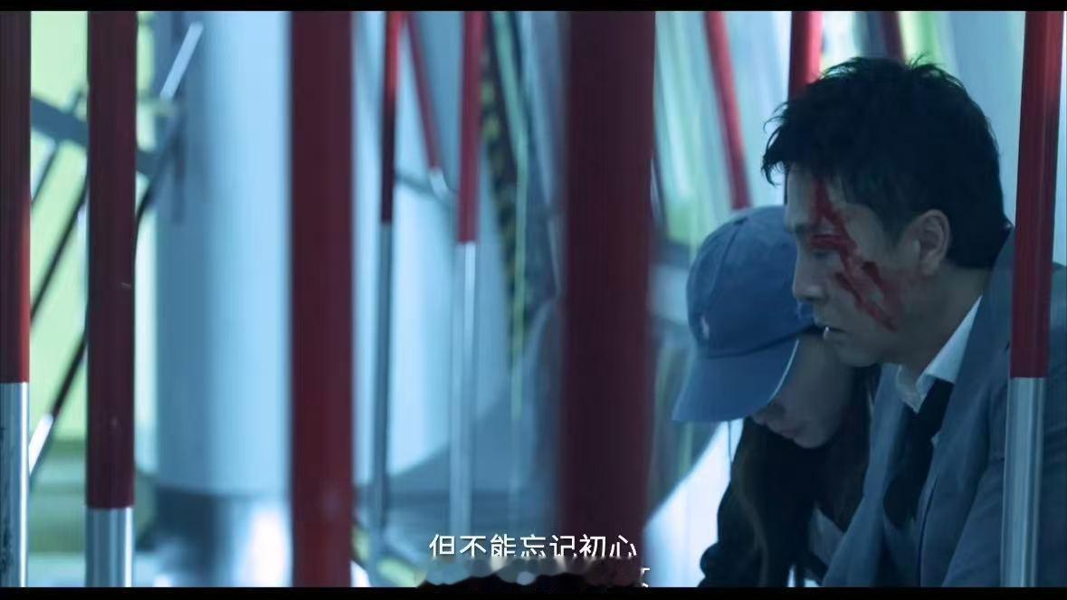 误判差点错过甄子丹 甄子丹在《误判》里的表现，真是让人热血沸腾！从幕前到幕后，他