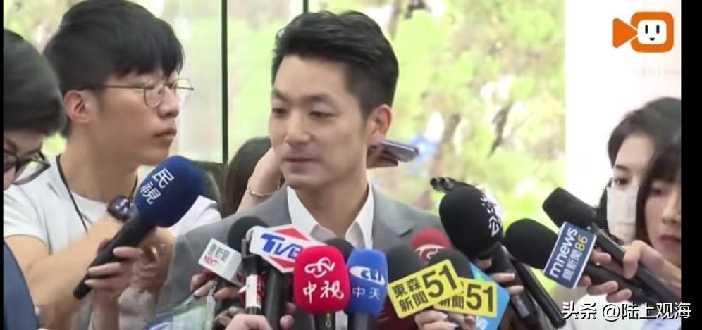 蒋万安终于明确说了！

蒋万安在接受采访时明确说他一定会将未来四年的任期做完。