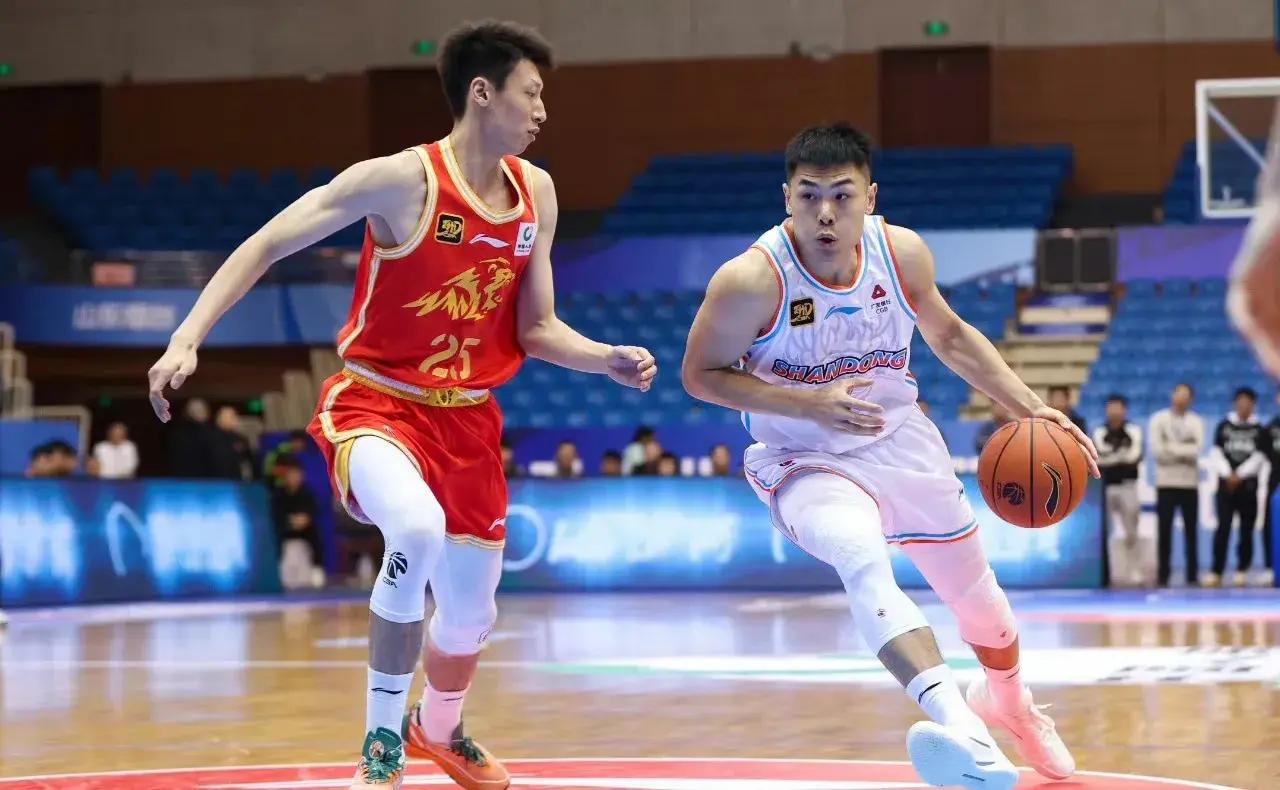 真是一波未平一波又起啊，这CBA俱乐部杯赛真是够热闹的。广东输给江苏，新疆被同曦