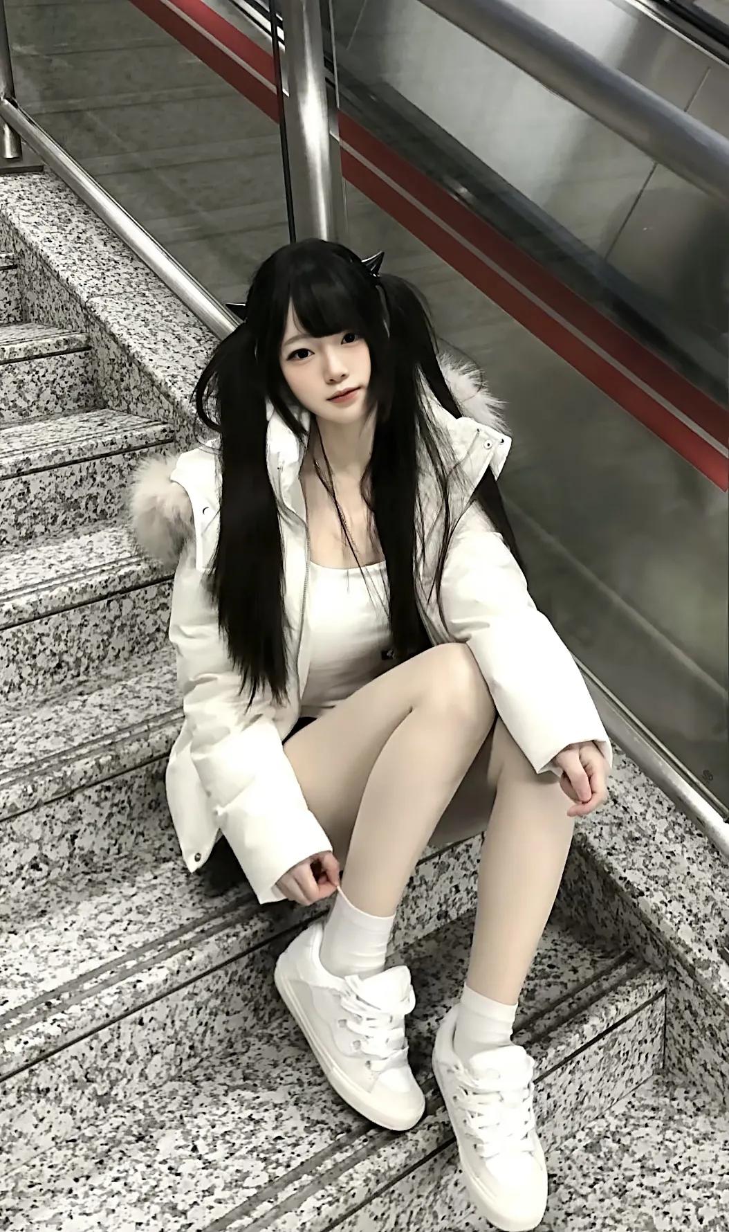 人的信任是廉价的还是珍贵的? 人无信则一事无成。信任是一个人的整体气质。
信任只