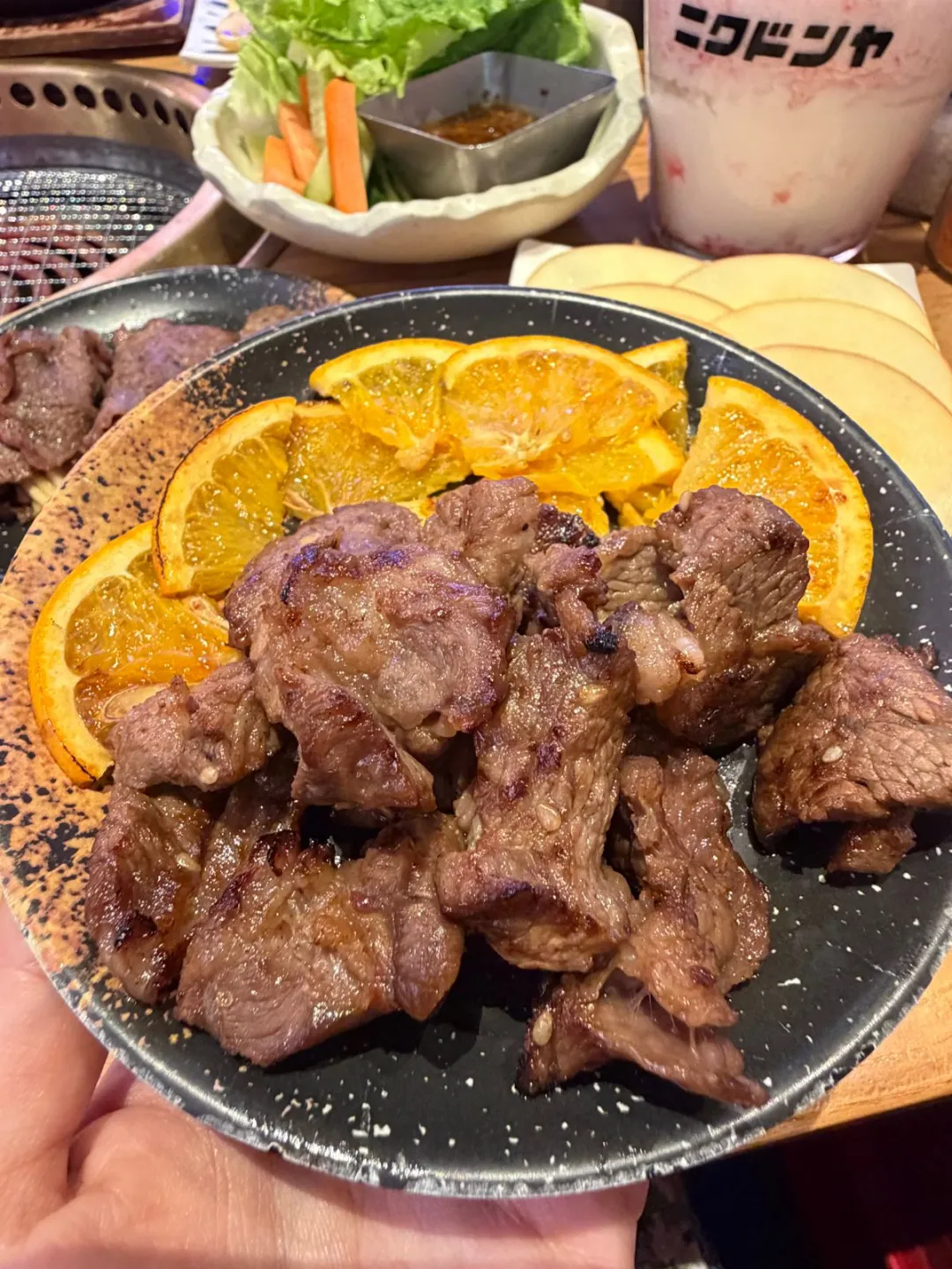 北京烤肉黑马新品！这口橙香牛肉值得反复刷