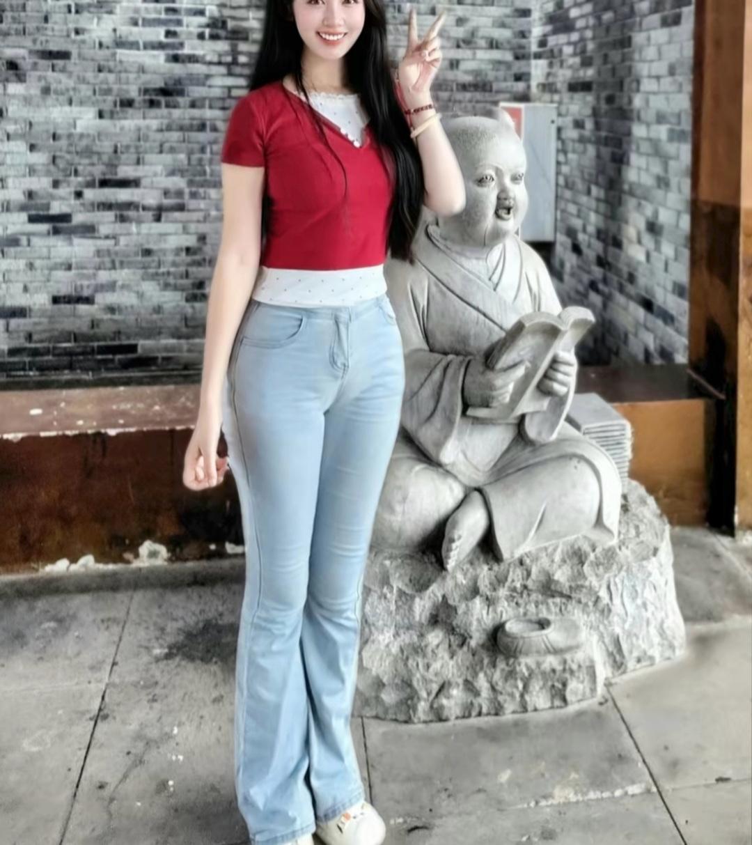 不谈钱，只谈感情的女生不多了