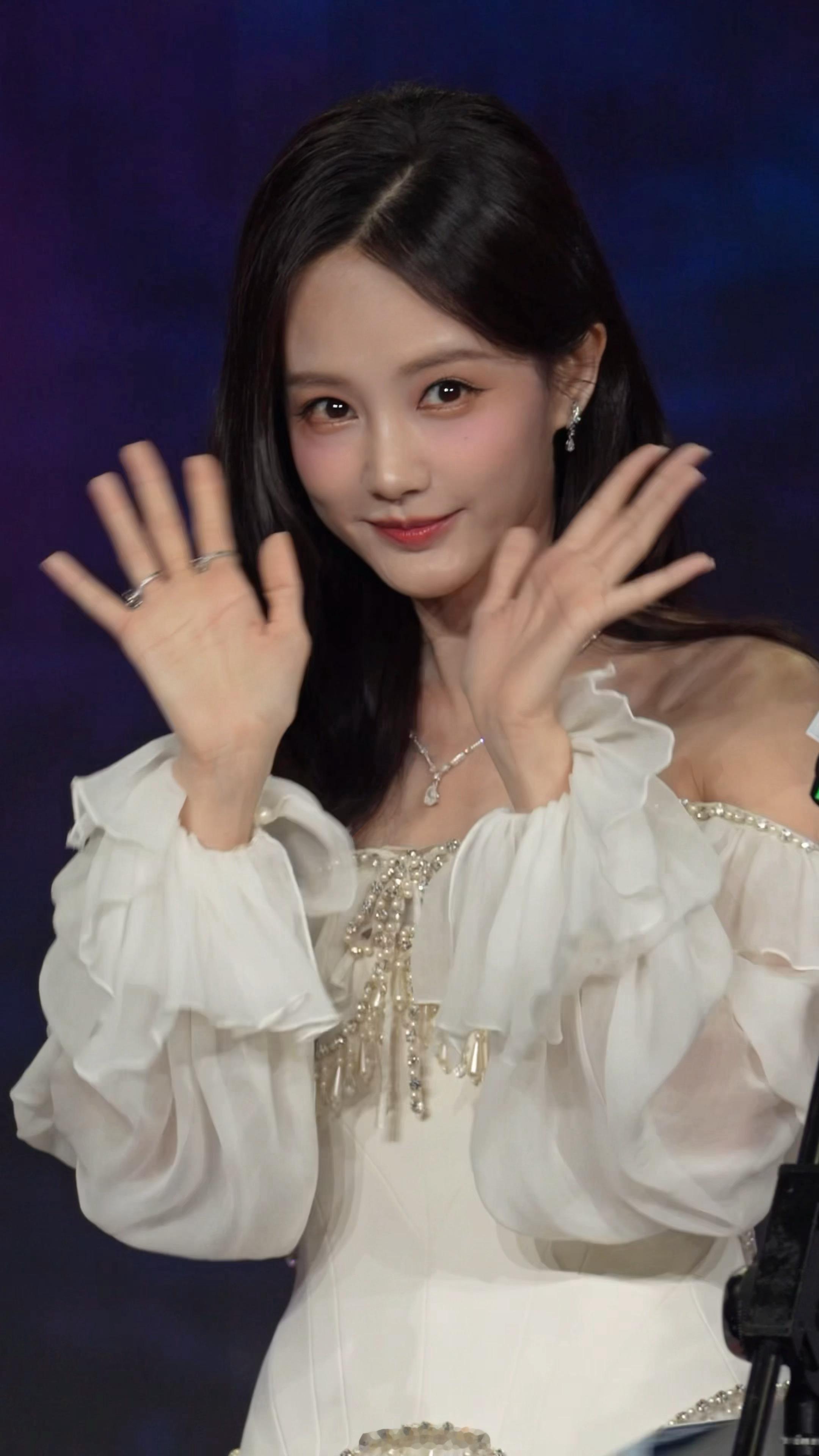 李一桐 live图李一桐李一桐