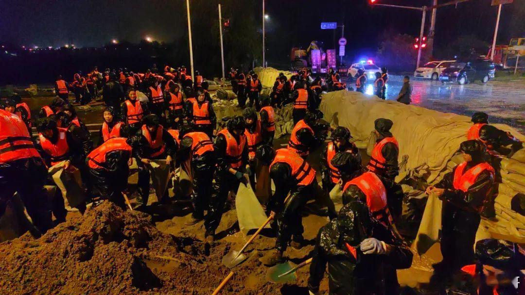 开路先锋号[超话]7月27日22时至28日凌晨在怀柔区琉璃庙镇武警北京总队官兵协