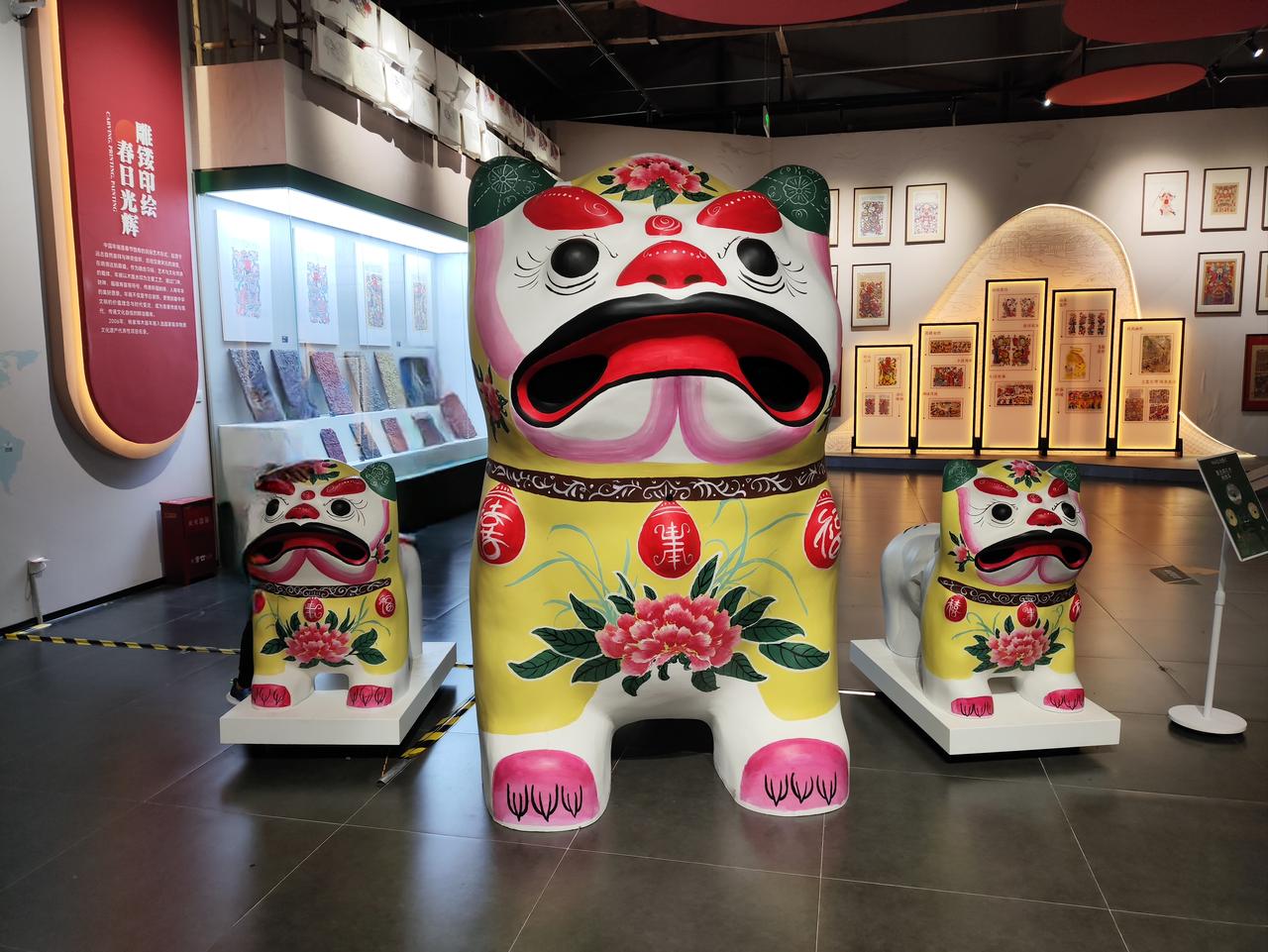 潍坊非遗，非同凡响;欲晓详情，请来潍坊。

        潍坊有个1532产业