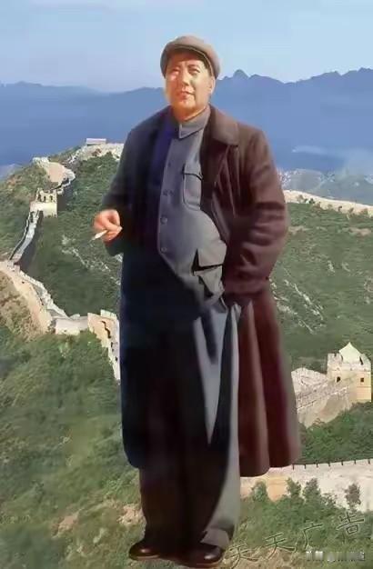 登高观万里，掌舵绘蓝图。