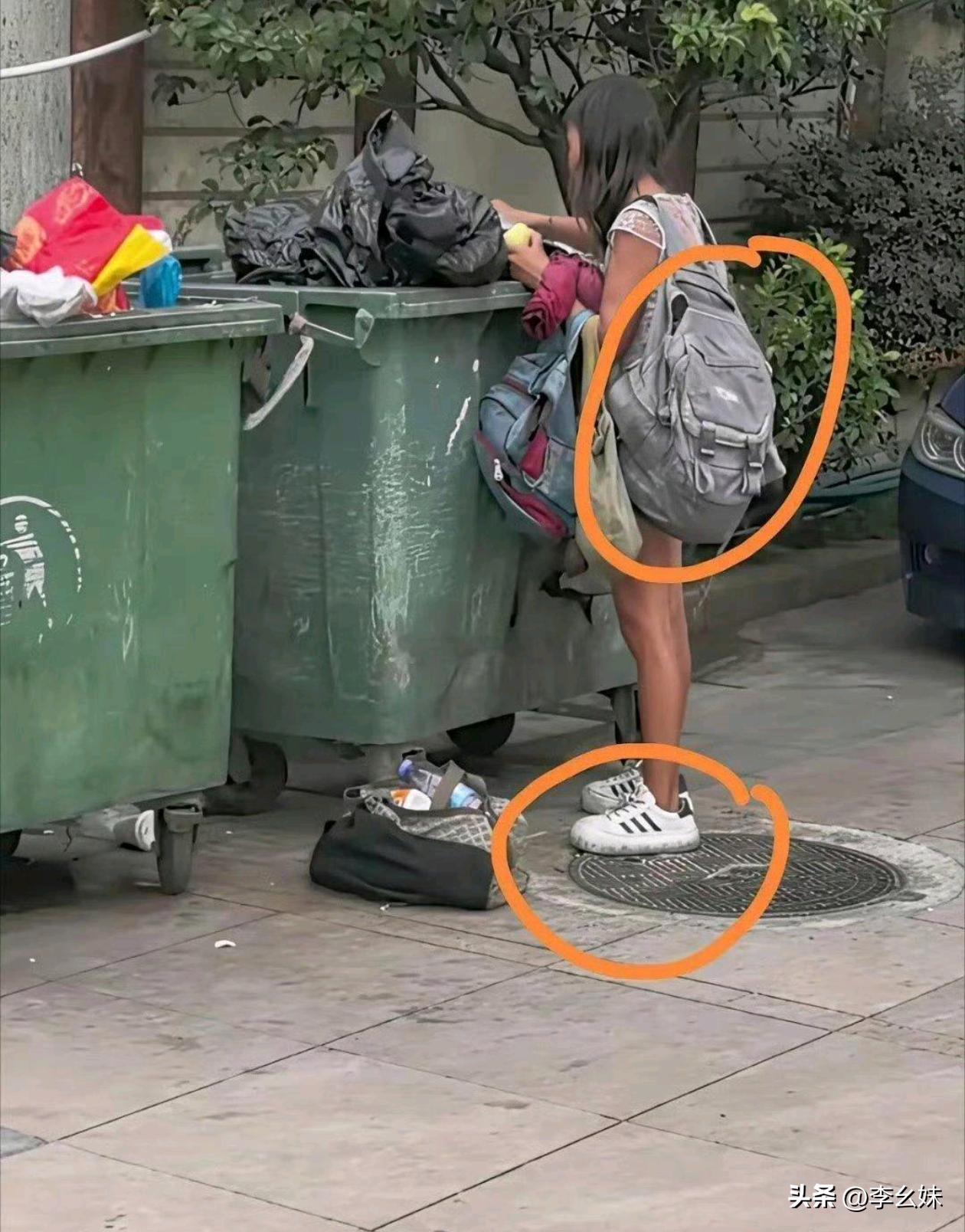 这又是谁家的女儿？父母知道了会有多心疼