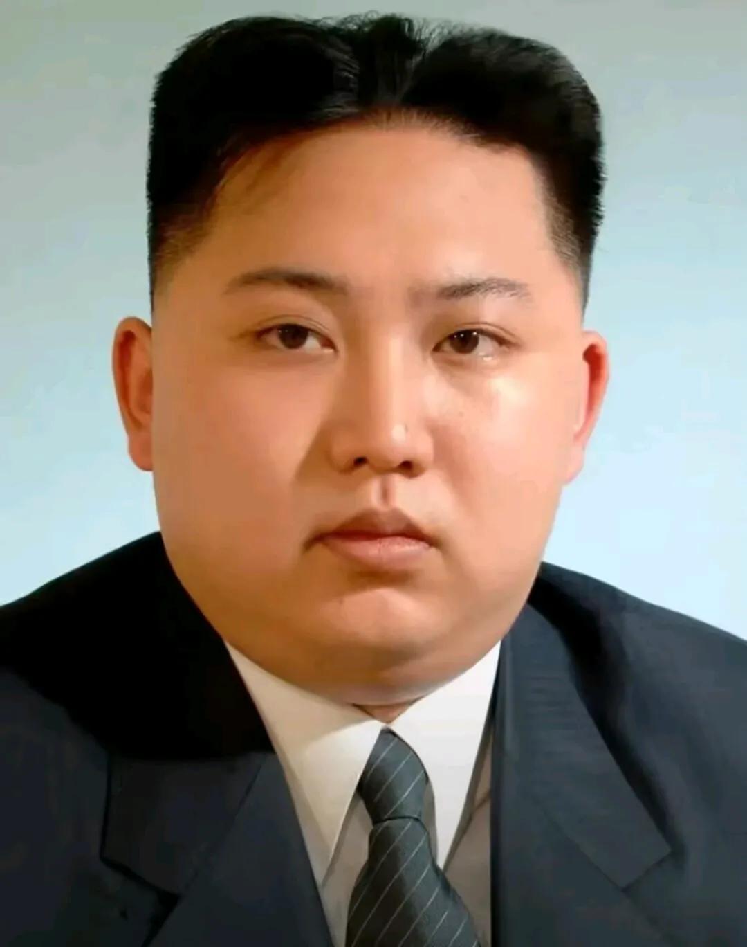 太突然了！
当地时间12月4日，朝鲜和俄罗斯正式签署了《全面战略伙伴关系条约》。
