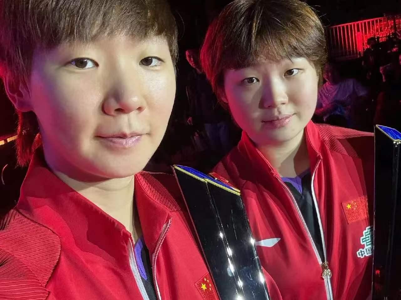 WTT欧洲大满贯瑞典站：王曼昱/蒯曼3比0战胜对手晋级女双8强，林诗栋/温瑞博3