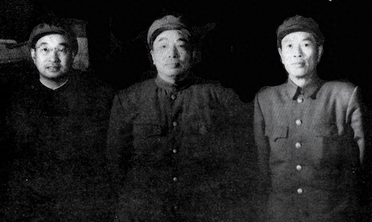 哪三位战功卓著却在新中国成立后担任职务并不算高的著名将领曾经为国家拼搏？
195