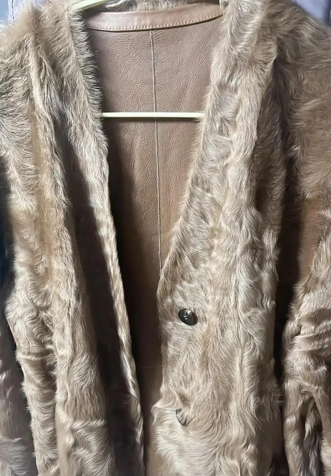 999元貂皮穿一次就掉毛
 
去年海宁花4800买的貂，今年直播间喊999清仓。