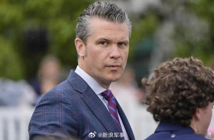 【美防长群聊泄密门证据流出，机密电邮内容发进群聊】当地时间7月23日，消息人士称